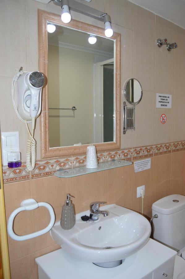 Hostal Carrizo エルダ エクステリア 写真